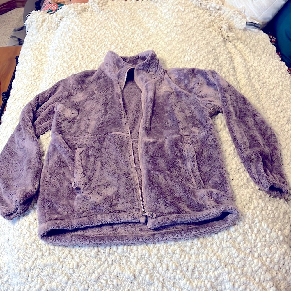 Lilac Lavender The North Face Fleece Jacket girls size 18 (XL) or women’s small